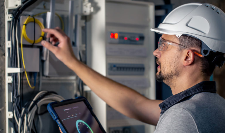 Key maintenance - ECC